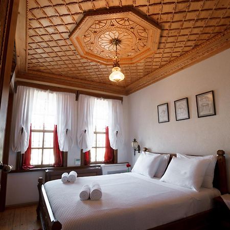 Boutique Hotel Musee Gjirokaster Bagian luar foto