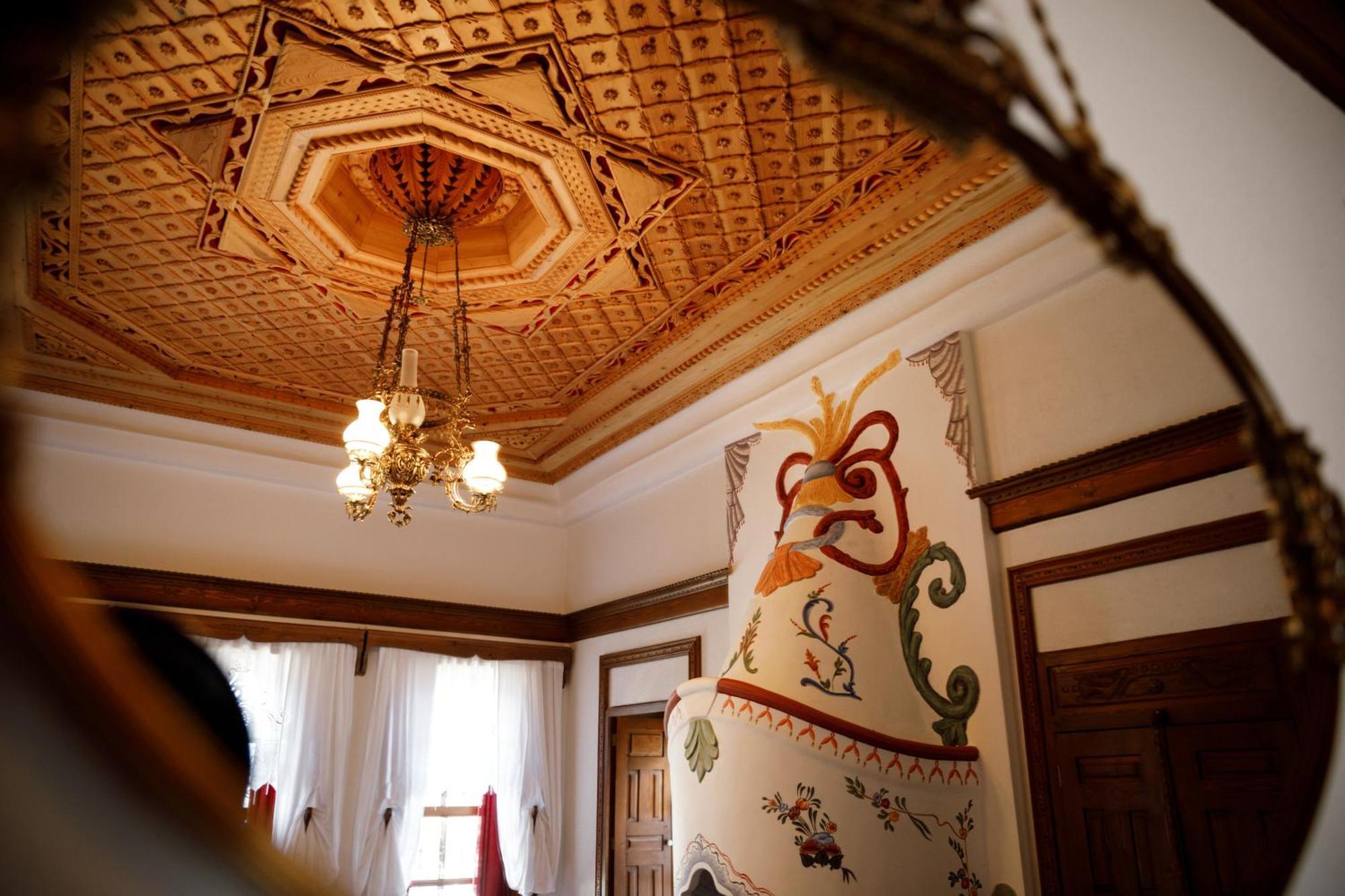 Boutique Hotel Musee Gjirokaster Bagian luar foto