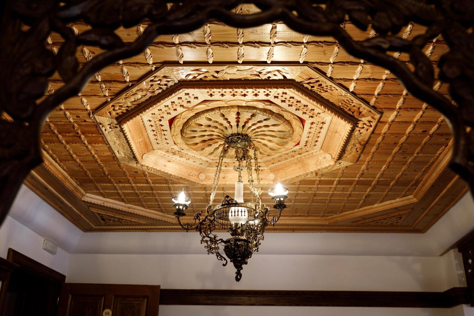 Boutique Hotel Musee Gjirokaster Bagian luar foto
